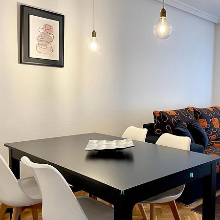 Vivienda Con Parking Incluido - Zona Van Dyck Apartment Salamanca Exterior photo